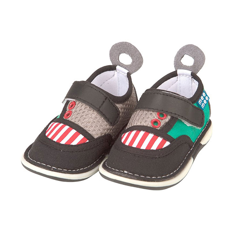 Baby shoes with on sale chu chu sound